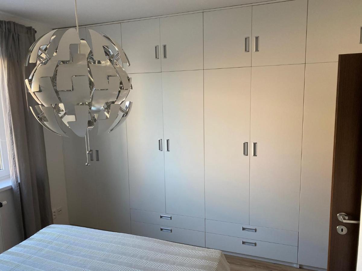 Apartman "Dunaj" Private Parking - Klimatizacia Samorin Exterior photo