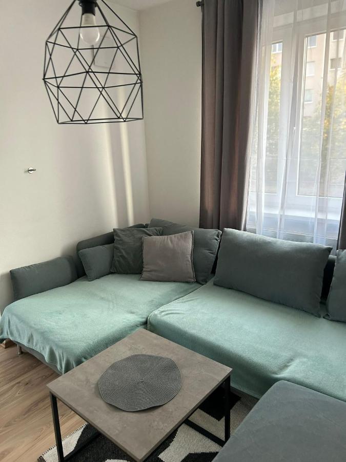 Apartman "Dunaj" Private Parking - Klimatizacia Samorin Exterior photo